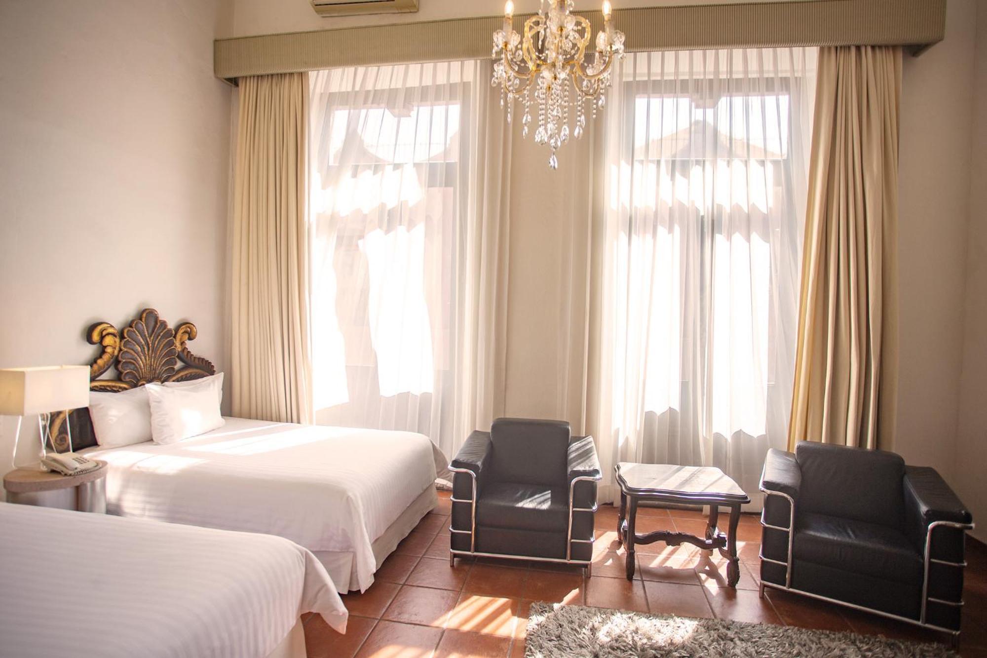 Hotel Herencia By Hosting House Морелія Екстер'єр фото