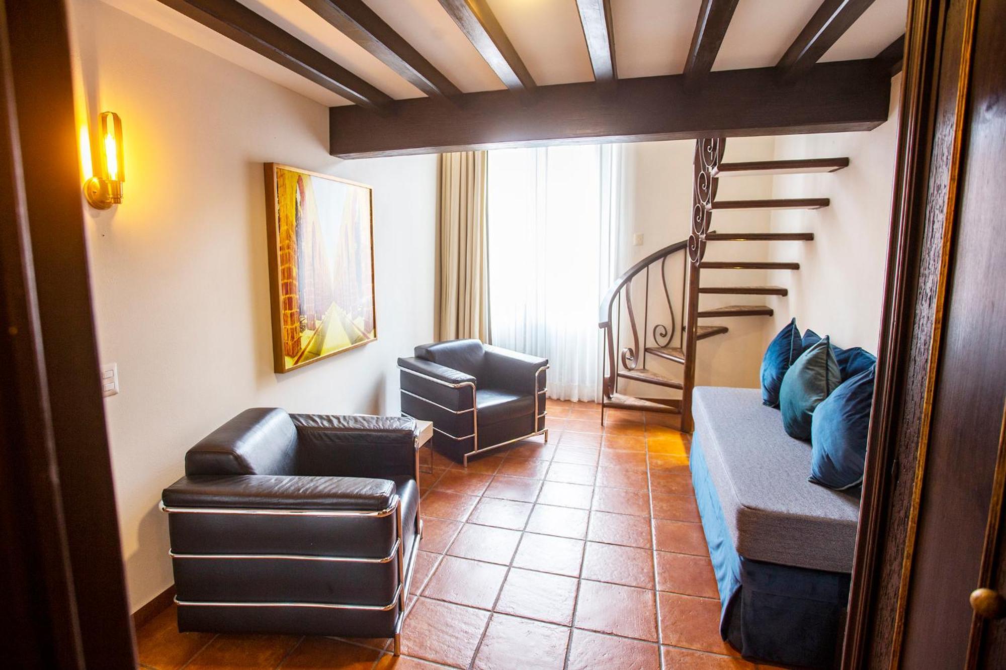 Hotel Herencia By Hosting House Морелія Екстер'єр фото